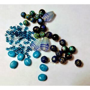 BEAUTIFUL CRAFT AND JEWELRY BEADS SAMPLER